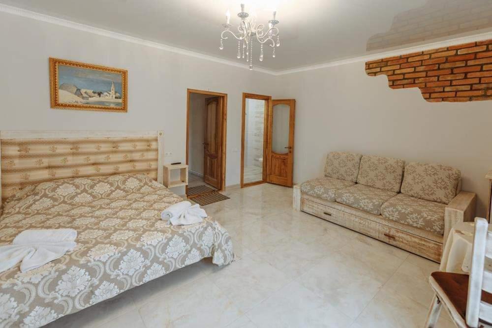 Hotel Бутик 2017 Bilhorod-Dnistrovsʼkyy Esterno foto
