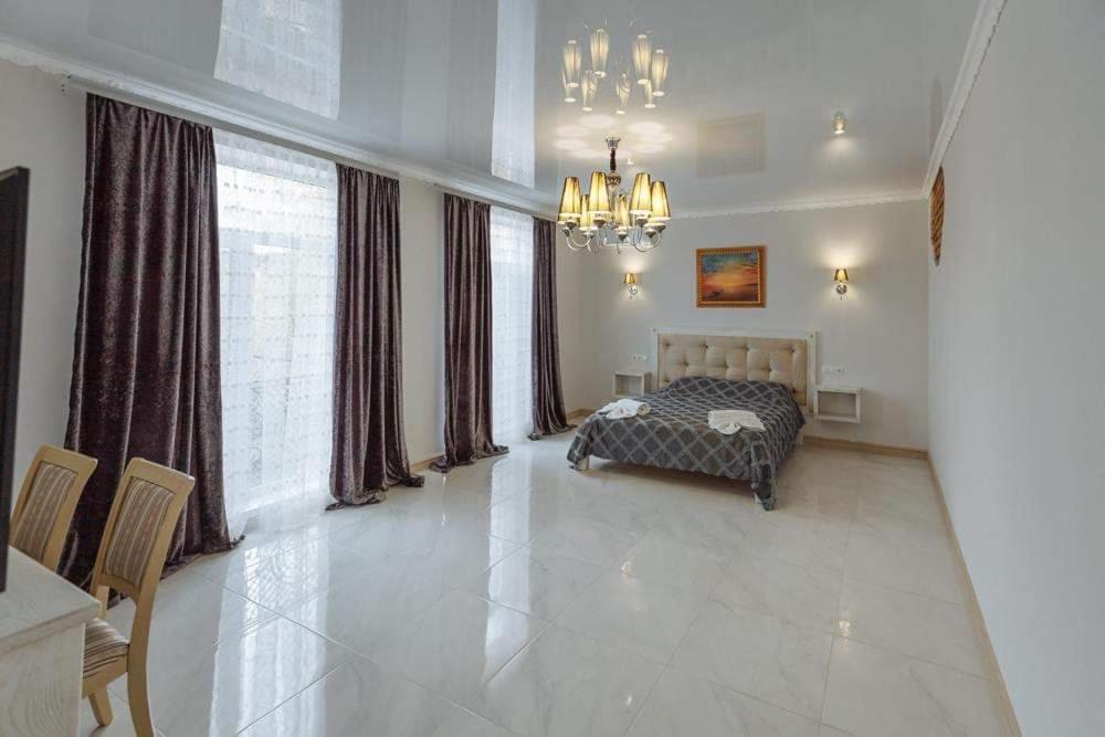 Hotel Бутик 2017 Bilhorod-Dnistrovsʼkyy Esterno foto